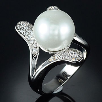 Women New Beautiful Heye high quality natural opal white pearl rings Jewelry Silver Color Filled Romantic Fire Opal Ring